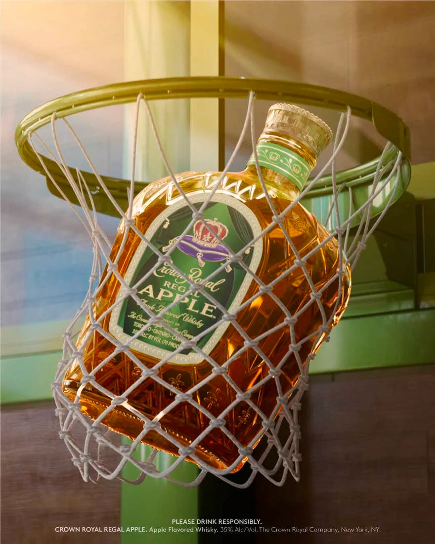 Crown Royal Regal Apple Whiskey 750ml - Image 2